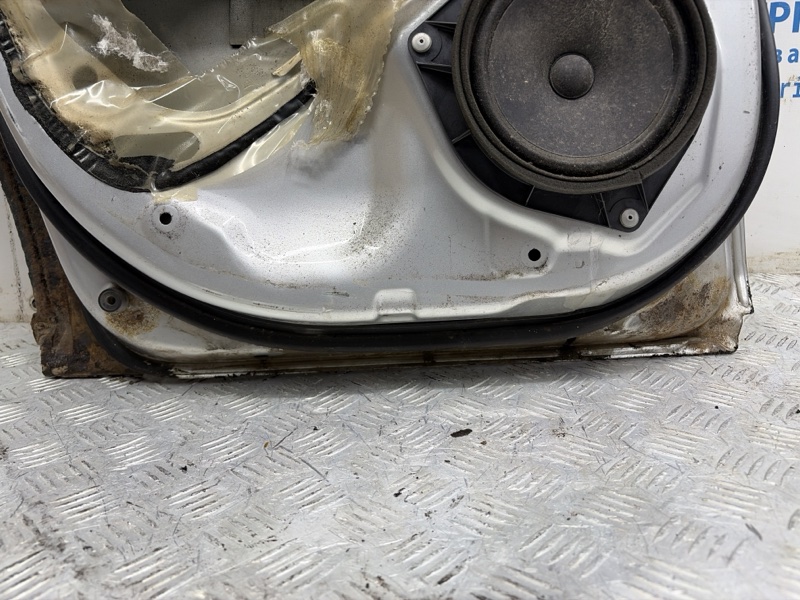 Дверь задняя левая RAV 4 2005-2016 A30 2.2 diesel 2ADFHV Дверь задняя левая RAV 4 2005-2016 A30 2.2 diesel 2ADFHV