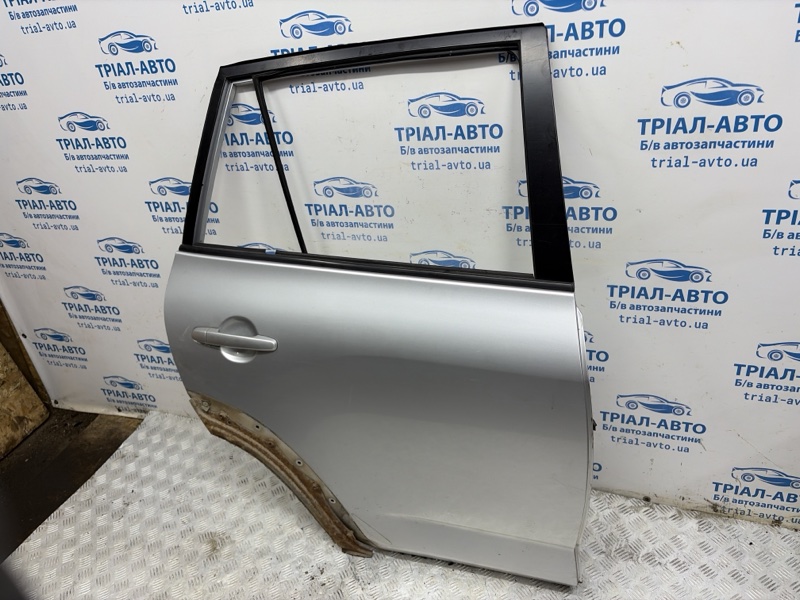 Дверь задняя правая RAV 4 2005-2016 A30 2.2 diesel 2ADFHV