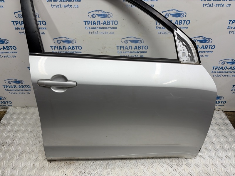 Дверь передняя правая RAV 4 2005-2016 A30 2.2 diesel 2ADFHV Дверь передняя правая RAV 4 2005-2016 A30 2.2 diesel 2ADFHV