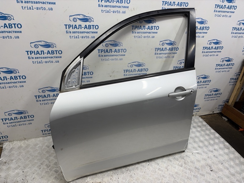 Дверь передняя левая RAV 4 2005-2016 A30 2.2 diesel 2ADFHV Дверь передняя левая RAV 4 2005-2016 A30 2.2 diesel 2ADFHV