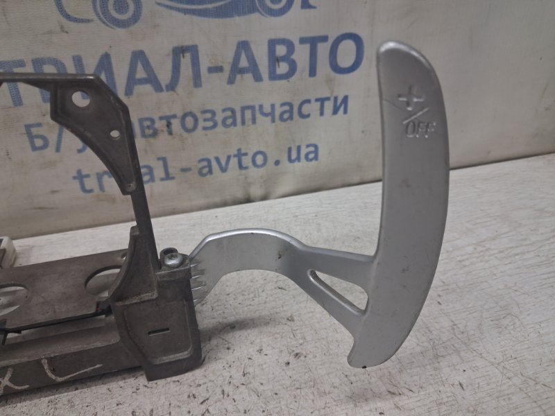 Переключатель подрулевой Mitsubishi Outlander XL 2.4 Переключатель подрулевой Mitsubishi Outlander XL 2.4