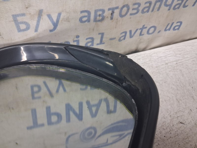 Зеркало правое Toyota RAV 4 A30 2.2 diesel 2ADFHV