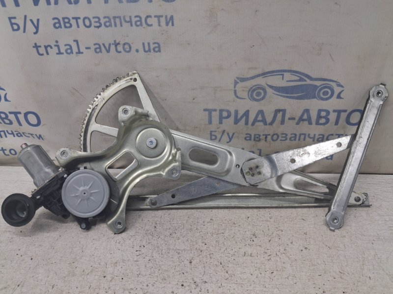 Запчасть стеклоподъемник задний левый Toyota RAV 4 2005-2016 A30 2.2 diesel 2ADFHV 6980442040 Б/У Стеклоподъемник задний левый Toyota RAV 4 2005-2016 A30 2.2 diesel 2ADFHV 6980442040 Б/У
