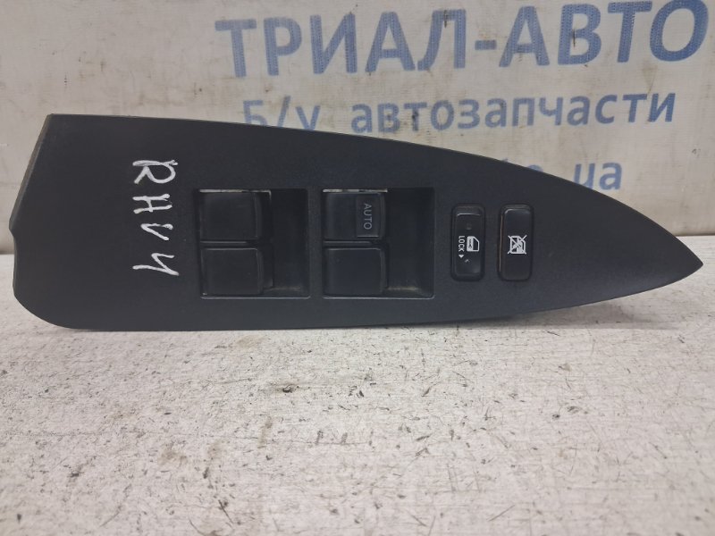 Запчасть блок управления стеклоподъемниками Toyota RAV 4 2005-2016 A30 2.2 diesel 2ADFHV 8482042190 Б/У Блок управления стеклоподъемниками Toyota RAV 4 2005-2016 A30 2.2 diesel 2ADFHV 8482042190 Б/У