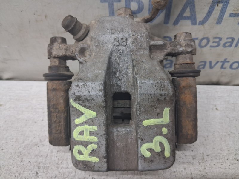 Запчасть суппорт задний левый Toyota RAV 4 2005-2016 A30 2.2 diesel 2ADFHV 4785042060 Б/У Суппорт задний левый Toyota RAV 4 2005-2016 A30 2.2 diesel 2ADFHV 4785042060 Б/У