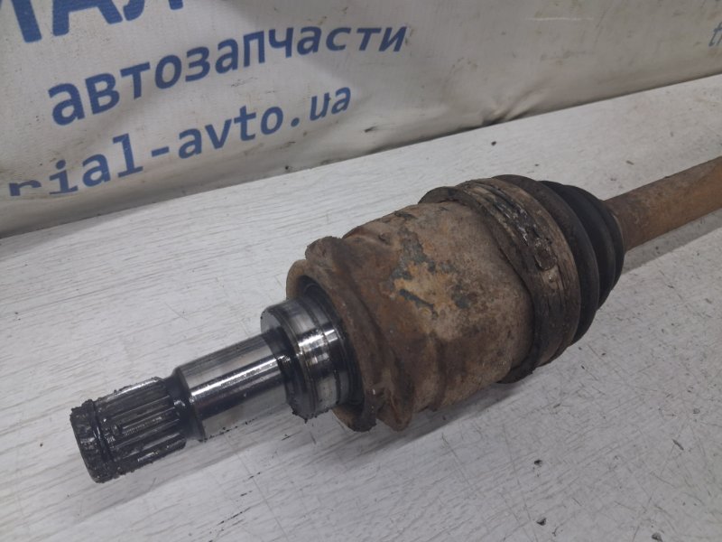 Привод задний левый Toyota RAV 4 A30 2.2 diesel 2ADFHV