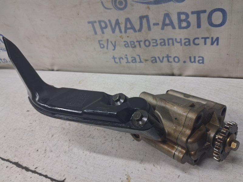 Запчасть маслонасос Ford Edge 2015-2018 2 2.0 бензин ENR90 F2GZ-6600-A Б/У Маслонасос Ford Edge 2015-2018 2 2.0 бензин ENR90 F2GZ-6600-A Б/У
