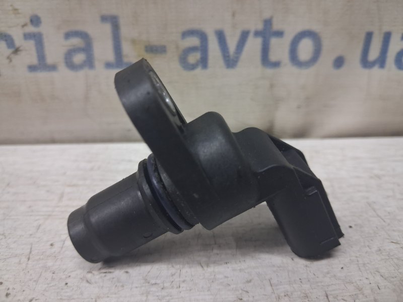 Датчик положения распредвала Edge 2015-2018 2 2.0 бензин ENR90 Датчик положения распредвала Edge 2015-2018 2 2.0 бензин ENR90