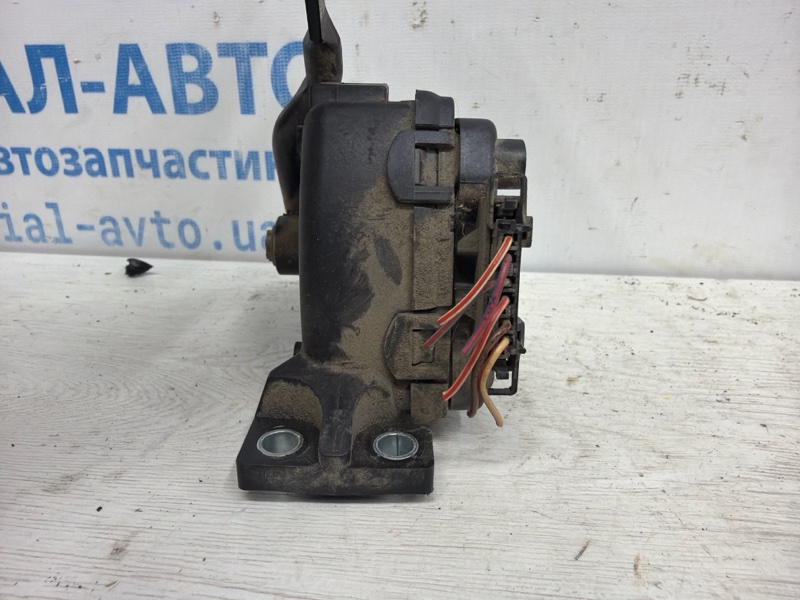 Датчик педали газа Trafic 2001-2014 FL M9R Датчик педали газа Trafic 2001-2014 FL M9R