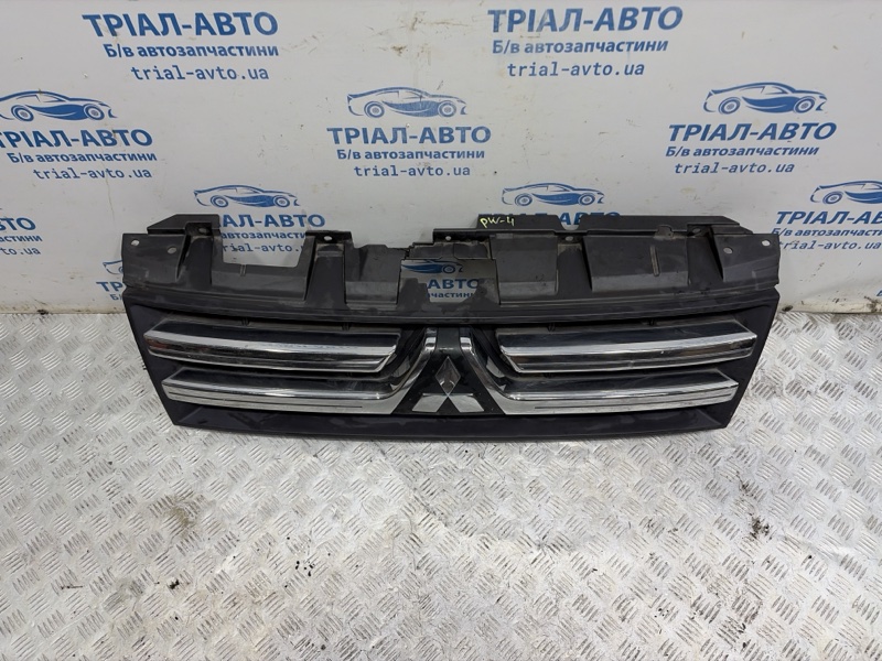 Решетка радиатора Pajero Wagon 2006-2022 4 3.2 Дизель 4M41 Решетка радиатора Pajero Wagon 2006-2022 4 3.2 Дизель 4M41