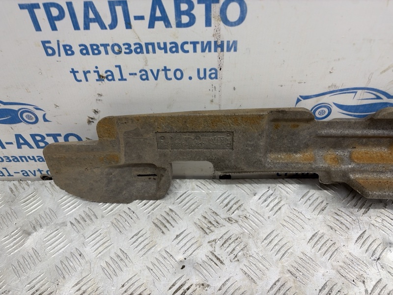 Абсорбер переднего бампера Sorento 2002-2011 BL 2.5 diesel D4CB Абсорбер переднего бампера Sorento 2002-2011 BL 2.5 diesel D4CB