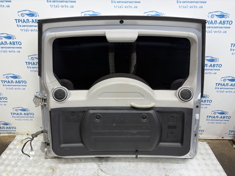 Крышка багажника Pajero Wagon 2006-2022 4 3.2 Дизель 4M41 Крышка багажника Pajero Wagon 2006-2022 4 3.2 Дизель 4M41