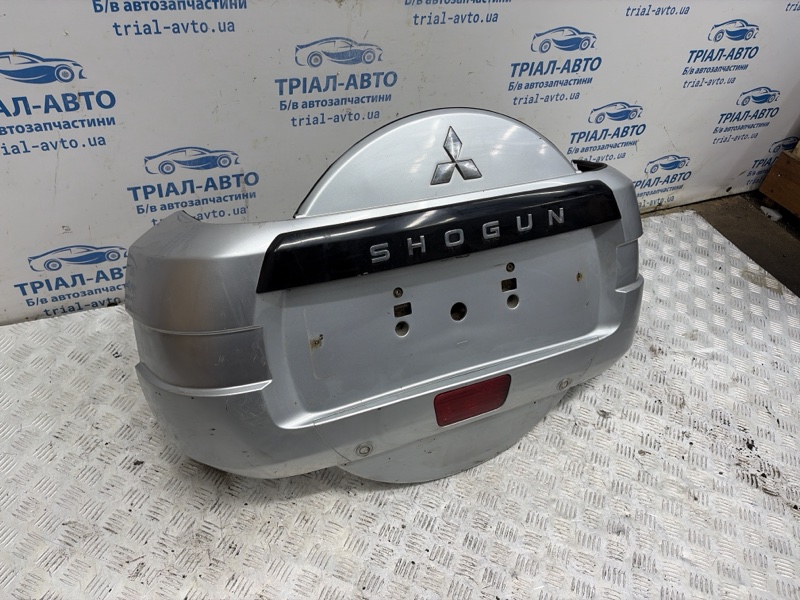 Чехол запасного колеса Mitsubishi Pajero Wagon 4 3.2 Дизель 4M41 Чехол запасного колеса Mitsubishi Pajero Wagon 4 3.2 Дизель 4M41