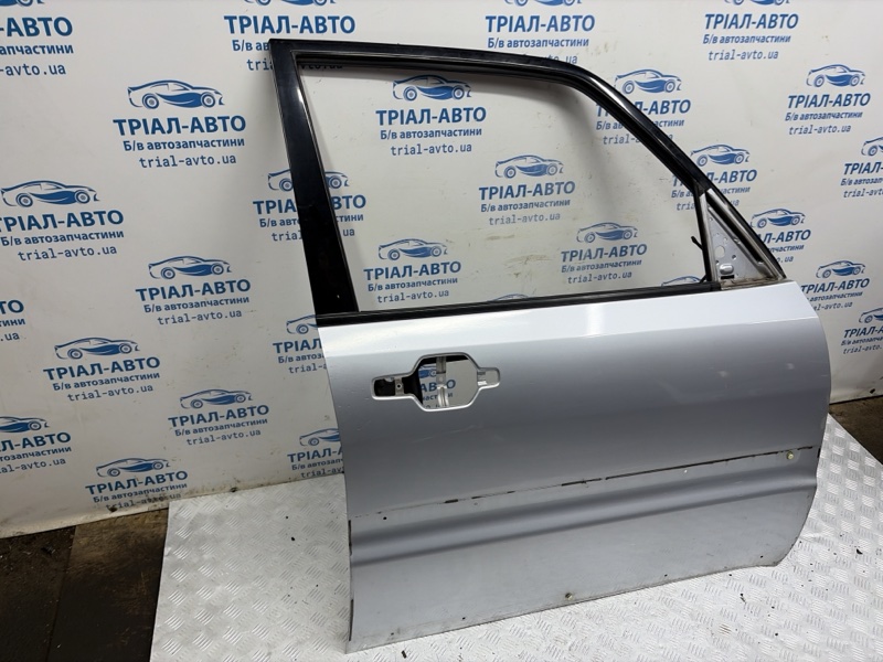 Дверь передняя правая Pajero Wagon 2006-2022 4 3.2 Дизель 4M41 Дверь передняя правая Pajero Wagon 2006-2022 4 3.2 Дизель 4M41