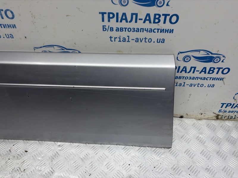 Накладка двери передняя левая Pajero Wagon 2006-2022 4 3.2 Дизель 4M41 Накладка двери передняя левая Pajero Wagon 2006-2022 4 3.2 Дизель 4M41