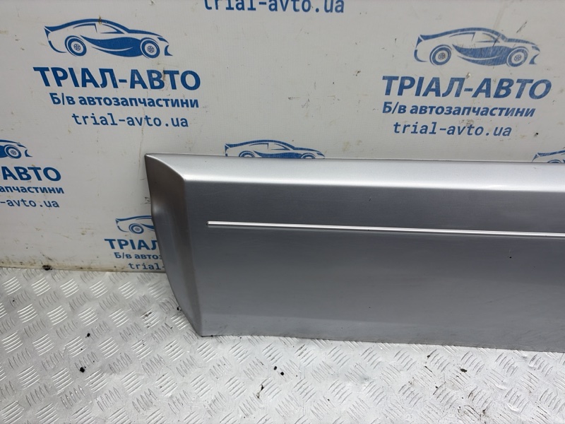 Накладка двери передняя левая Mitsubishi Pajero Wagon 4 3.2 Дизель 4M41 Накладка двери передняя левая Mitsubishi Pajero Wagon 4 3.2 Дизель 4M41