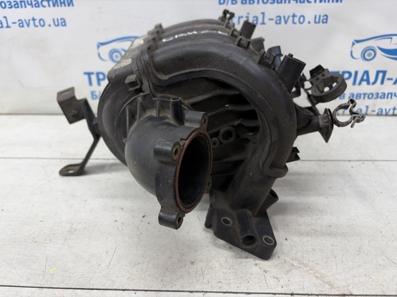Коллектор впускной пластик Chevrolet Cruze J300 1.8 Коллектор впускной пластик Chevrolet Cruze J300 1.8