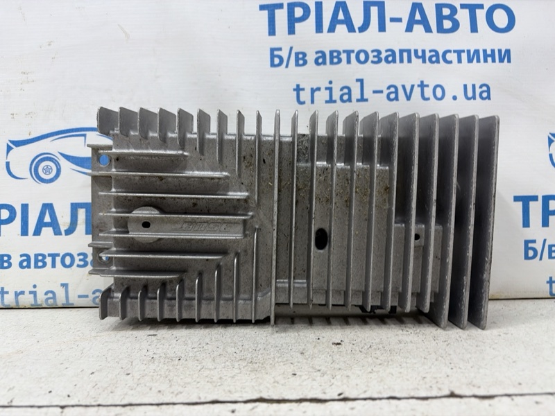 Запчасть усилитель аудиосистемы Mazda CX 7 2006-2012 ER 2.2 дизель MZR-CD EH4466920 Б/У Усилитель Аудиосистемы Mazda CX 7 2006-2012 ER 2.2 дизель MZR-CD EH4466920 Б/У