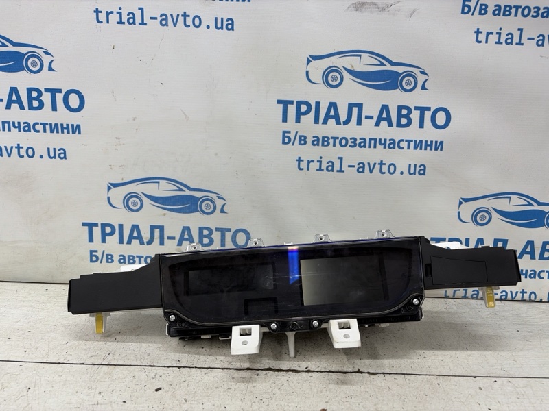 Запчасть монитор Mazda CX 7 2006-2012 ER 2.2 дизель MZR-CD EH70611J0C Б/У Монитор Mazda CX 7 2006-2012 ER 2.2 дизель MZR-CD EH70611J0C Б/У