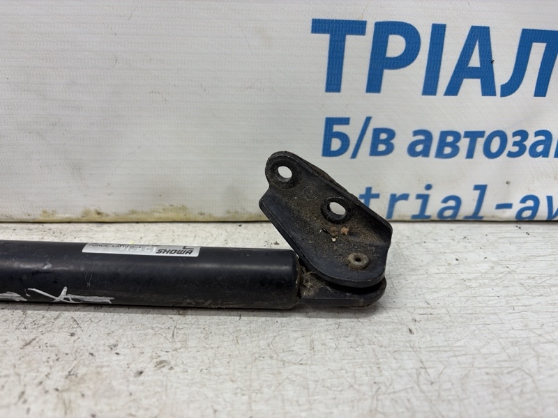 Амортизатор крышки багажника левый CX 7 2006-2012 ER 2.2 дизель MZR-CD Амортизатор крышки багажника левый CX 7 2006-2012 ER 2.2 дизель MZR-CD