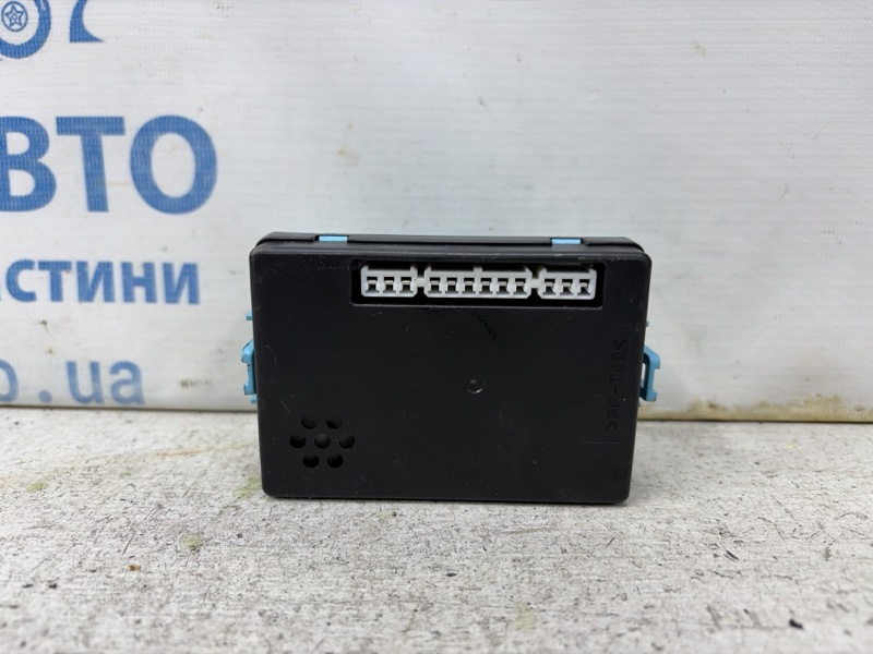 Блок комфорта Pajero Sport 1996-2008 K9 2.5 Diesel 4D56 Блок комфорта Pajero Sport 1996-2008 K9 2.5 Diesel 4D56
