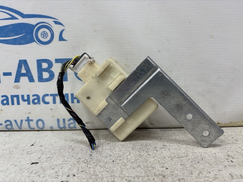 Блок управления Mitsubishi Pajero Sport K9 2.5 Diesel 4D56 Блок управления Mitsubishi Pajero Sport K9 2.5 Diesel 4D56