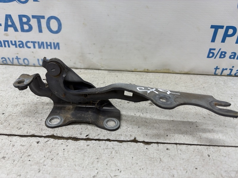 Петля капота левая Mazda CX 7 ER 2.2 дизель MZR-CD Петля капота левая Mazda CX 7 ER 2.2 дизель MZR-CD