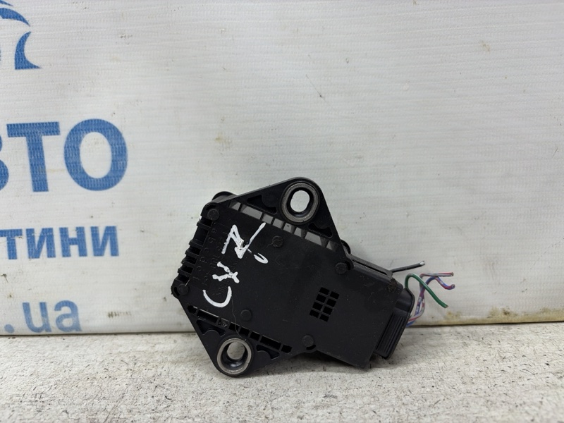 Датчик ускорения Mazda CX 7 ER 2.2 дизель MZR-CD Датчик ускорения Mazda CX 7 ER 2.2 дизель MZR-CD
