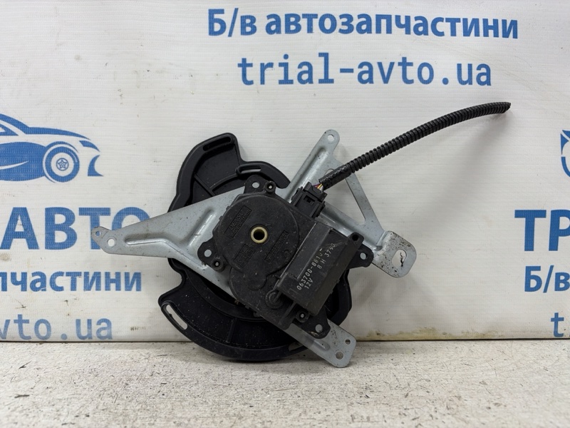 Запчасть сервопривод Lexus RX 350 2003-2009 XU30 3.5 Бензин 2GRFE 8710648060 Б/У Сервопривод Lexus RX 350 2003-2009 XU30 3.5 Бензин 2GRFE 8710648060 Б/У