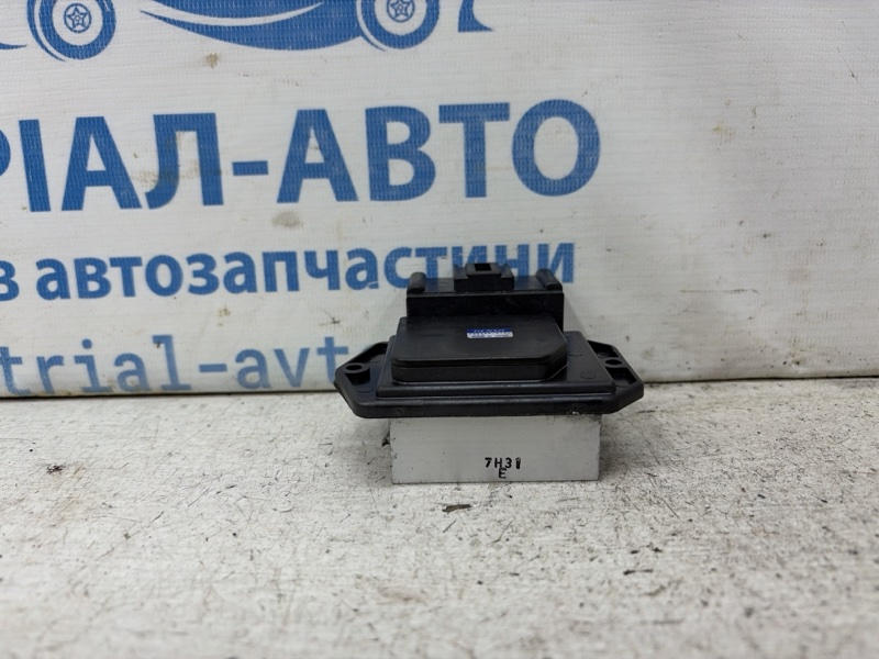 Резистор печки RX 350 2003-2009 XU30 3.5 Бензин 2GRFE Резистор печки RX 350 2003-2009 XU30 3.5 Бензин 2GRFE