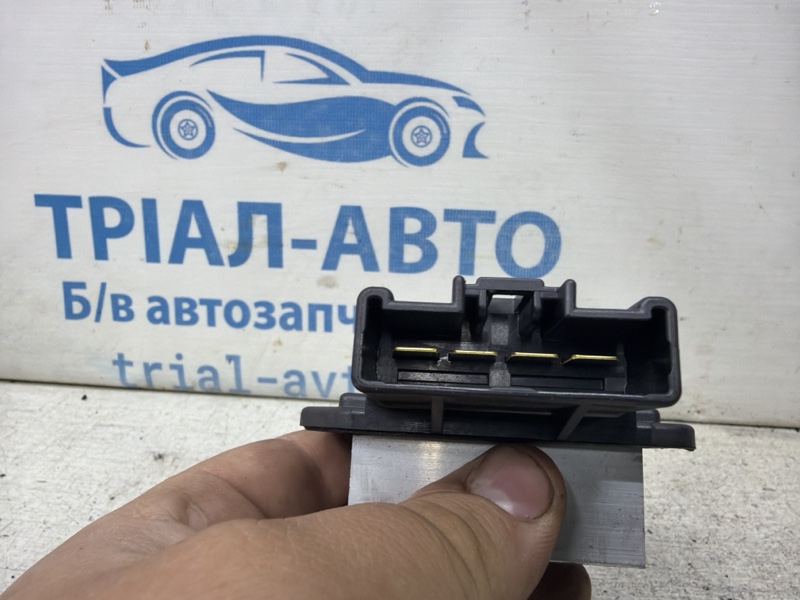 Резистор печки RX 350 2003-2009 XU30 3.5 Бензин 2GRFE Резистор печки RX 350 2003-2009 XU30 3.5 Бензин 2GRFE
