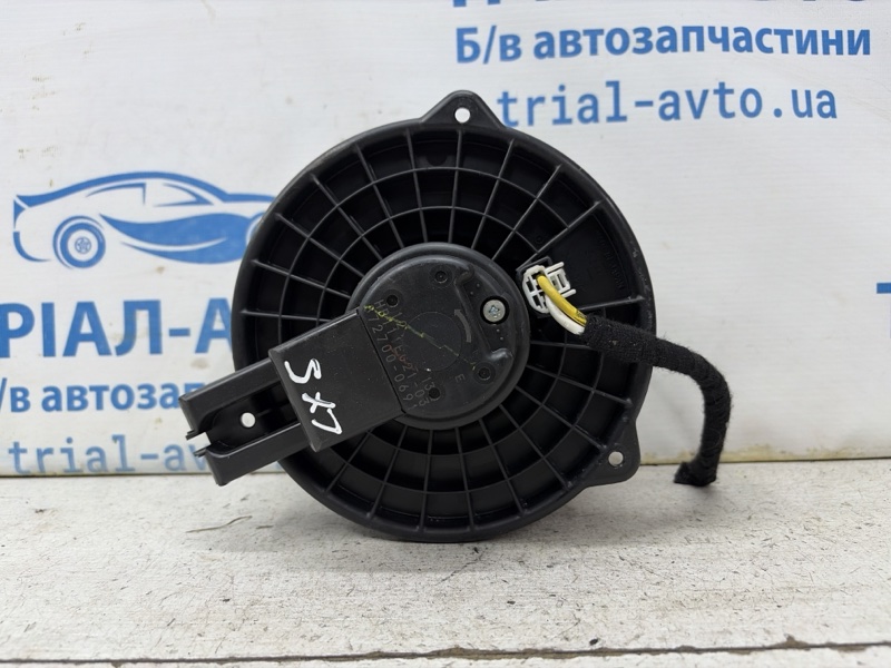 Запчасть моторчик печки Mazda CX 5 2011-2017 KE 2.2 diesel KD45-61-B10 Б/У Моторчик печки Mazda CX 5 2011-2017 KE 2.2 diesel KD45-61-B10 Б/У