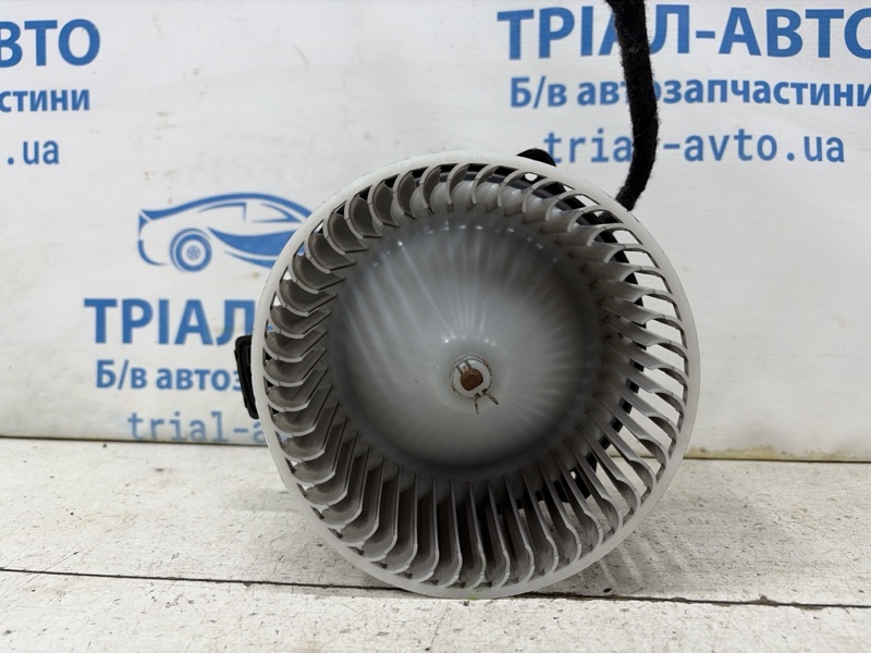 Моторчик печки Mazda CX 5 KE 2.2 diesel Моторчик печки Mazda CX 5 KE 2.2 diesel