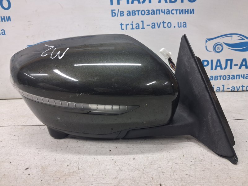 Зеркало правое X-Trail 2014-2021 T32 1.6 diesel R9M Зеркало правое X-Trail 2014-2021 T32 1.6 diesel R9M