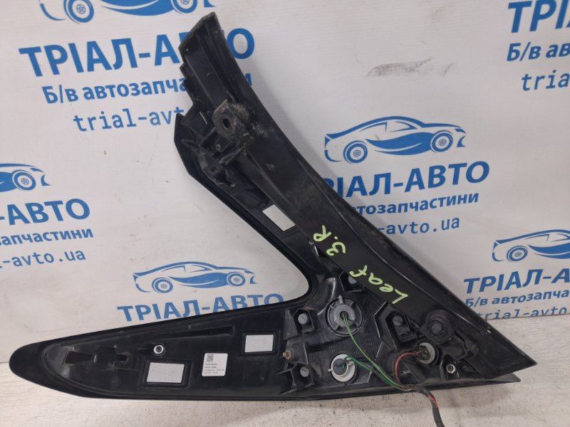 Фонарь задний внешний правый Leaf 2017- Фонарь задний внешний правый Leaf 2017-
