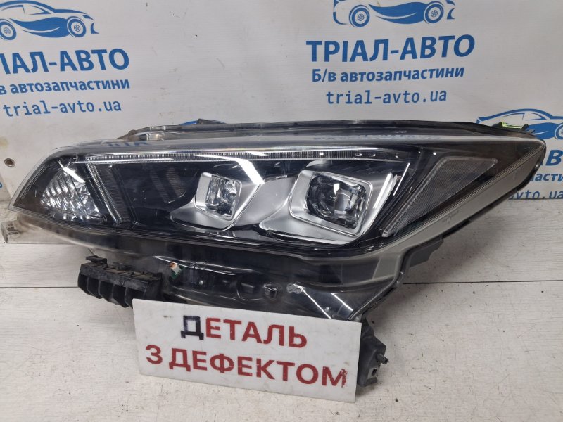 Фара левая Ксенон Nissan Leaf 2017- 260605SJ5A Б/У
