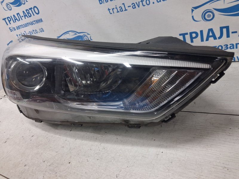 Фара правая Tucson 2015-2021 TL 1.7 diesel D4FD Фара правая Tucson 2015-2021 TL 1.7 diesel D4FD