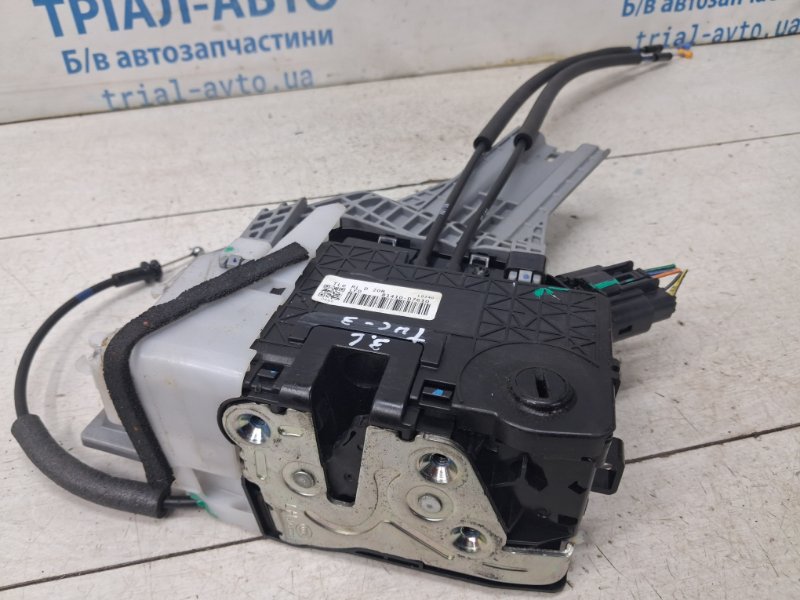 Замок двери задний левый Tucson 2015-2021 TL 1.7 diesel D4FD Замок двери задний левый Tucson 2015-2021 TL 1.7 diesel D4FD