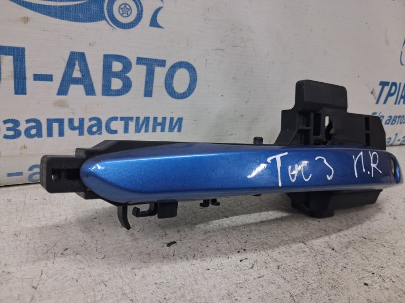 Ручка двери внешняя передняя правая Hyundai Tucson TL 1.7 diesel D4FD