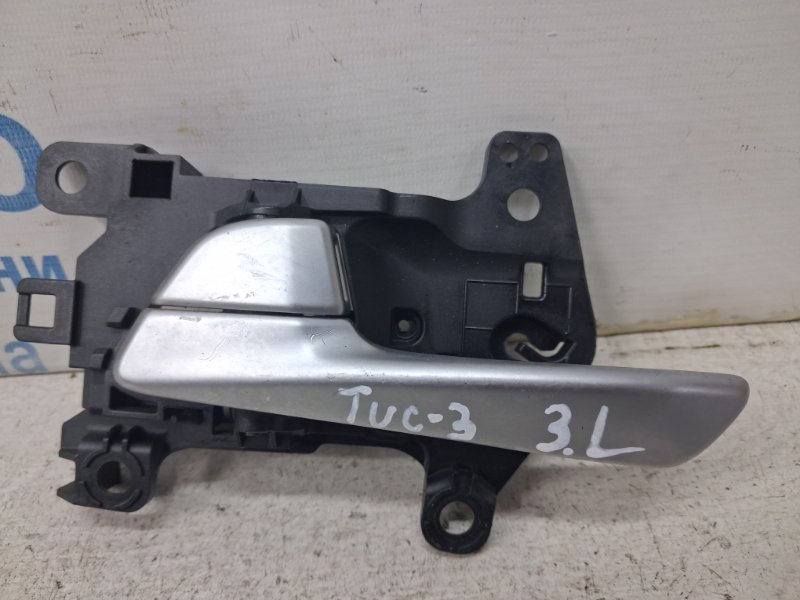 Ручка двери внутреняя задняя левая Hyundai Tucson 2015-2021 TL 1.7 diesel D4FD 83610D7000NS5 Б/У