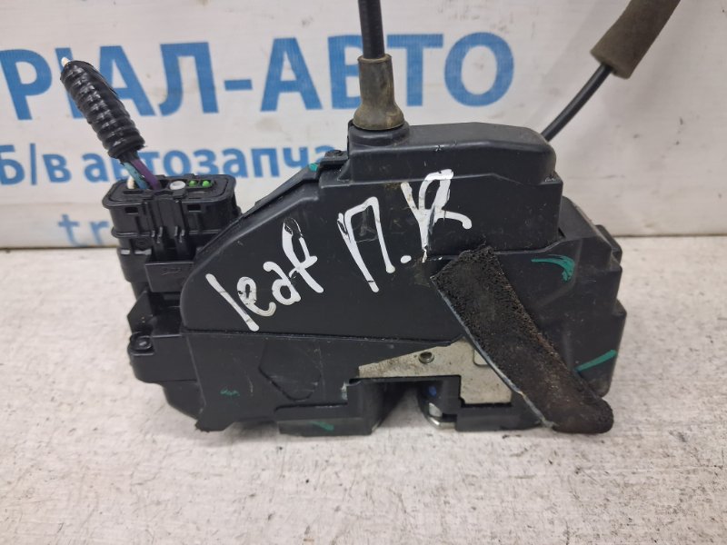 Замок двери передний правый Leaf 2017- Замок двери передний правый Leaf 2017-