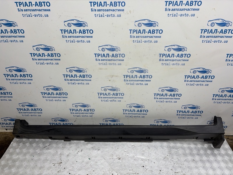 Запчасть накладка порога внешняя левая Nissan X-Trail 2014-2021 T32 1.6 diesel R9M 768514CE0A Б/У Накладка порога внешняя левая Nissan X-Trail 2014-2021 T32 1.6 diesel R9M 768514CE0A Б/У
