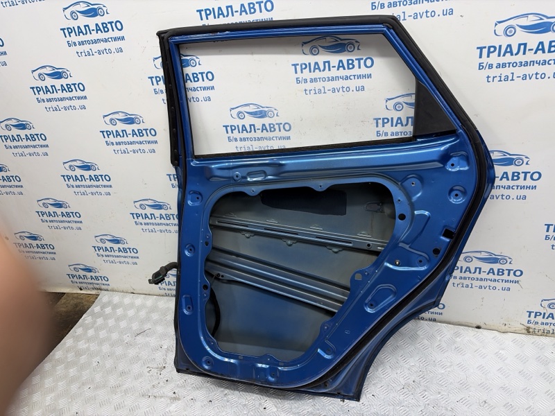 Дверь задняя правая Tucson 2015-2021 TL 1.7 diesel D4FD Дверь задняя правая Tucson 2015-2021 TL 1.7 diesel D4FD