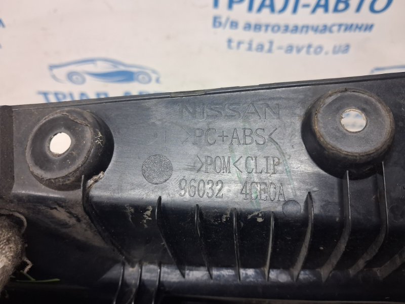 Накладка крыла задняя правая X-Trail 2014-2021 T32 1.6 diesel R9M