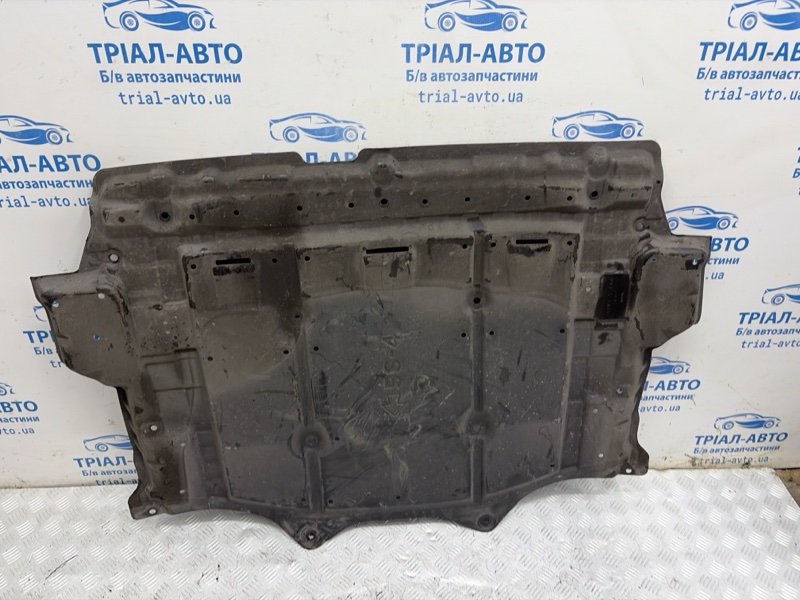 Запчасть защита Nissan Leaf 2017- 748N35SK0A Б/У Защита Nissan Leaf 2017- 748N35SK0A Б/У