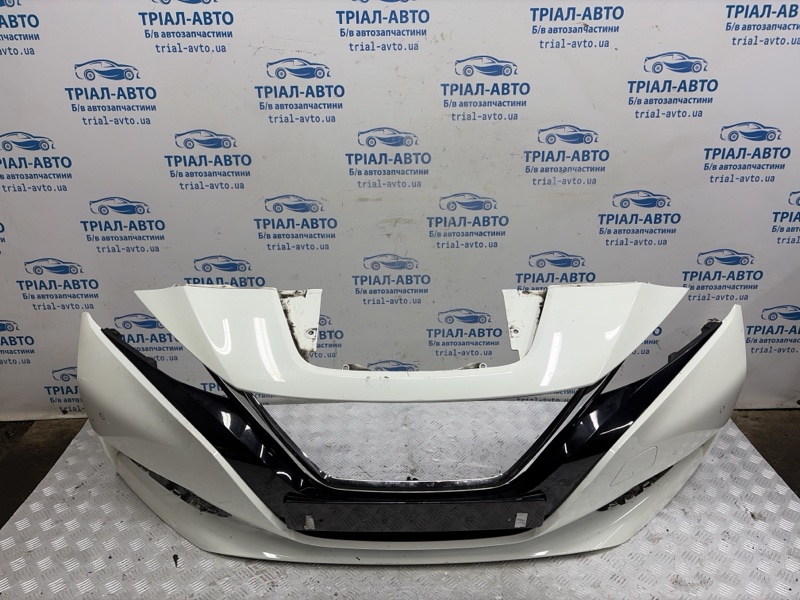 Запчасть бампер передний Nissan Leaf 2017- 620225SH3A Б/У Бампер передний Nissan Leaf 2017- 620225SH3A Б/У