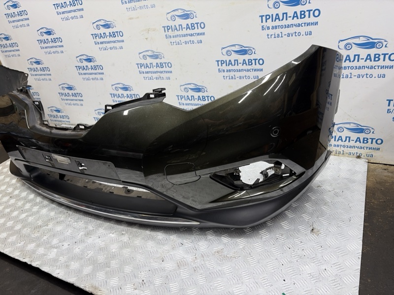 Бампер передний Nissan X-Trail T32 1.6 diesel R9M Бампер передний Nissan X-Trail T32 1.6 diesel R9M