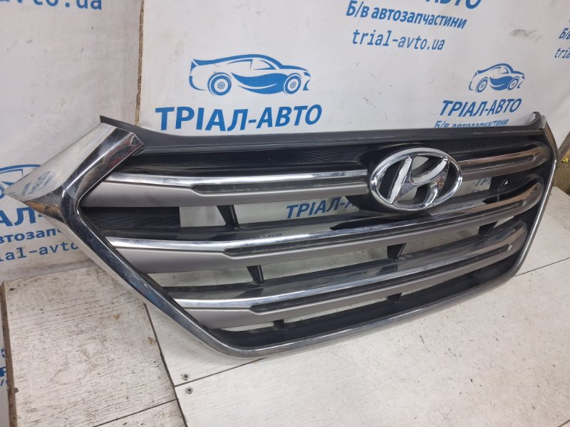 Решетка радиатора Hyundai Tucson TL 1.7 diesel D4FD Решетка радиатора Hyundai Tucson TL 1.7 diesel D4FD