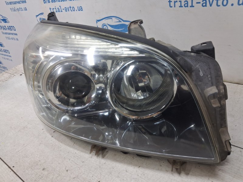 Фара правая RAV 4 2005-2016 A30 2.2 diesel 2ADFHV