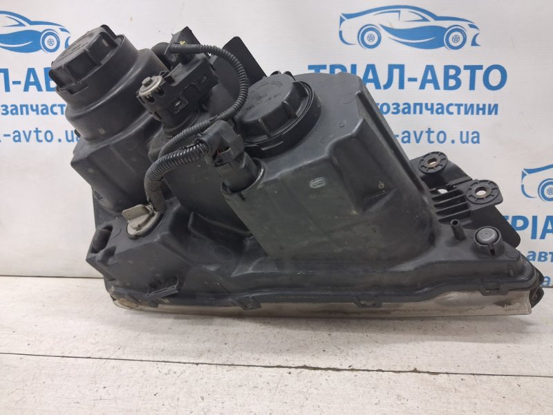 Фара левая Sorento 2002-2011 BL 2.5 diesel D4CB Фара левая Sorento 2002-2011 BL 2.5 diesel D4CB